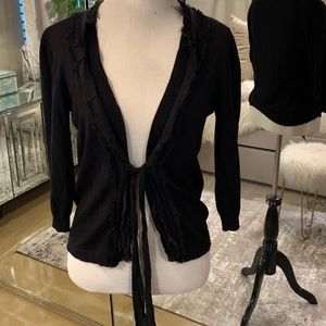 Cynthia Steffe Black silk tie on front sweater